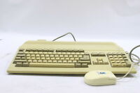 Commodore Vintage Computer in box Amiga 500